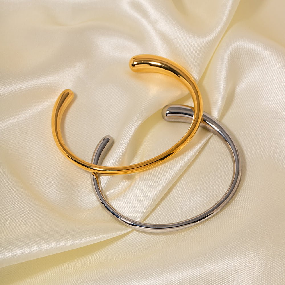 Minimal Solid Color Gold Plated Stainless Steel Cuff Bracelet - TIRAAYA