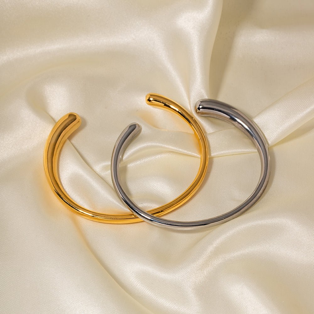 Minimal Solid Color Gold Plated Stainless Steel Cuff Bracelet - TIRAAYA