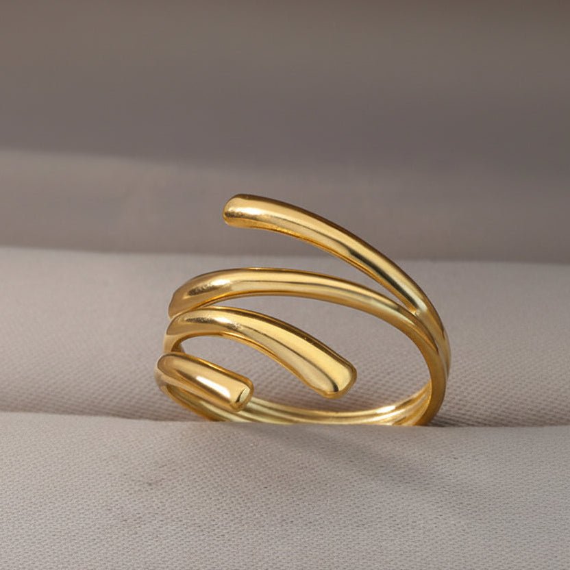 Elegant Geometric Heart Open Ring With Gold Plated Finish - TIRAAYA