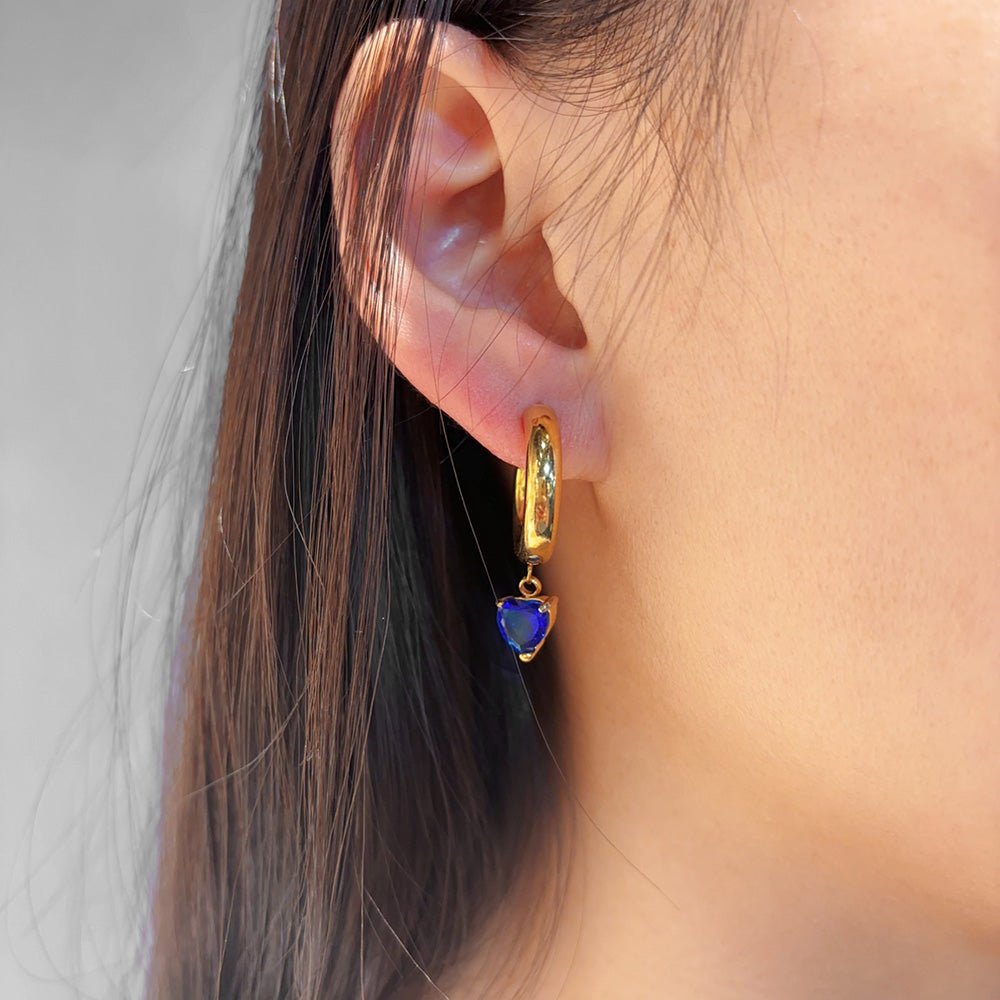 Vintage Ocean Heart Zircon Gold Plated Stainless Steel Ear Studs - TIRAAYA