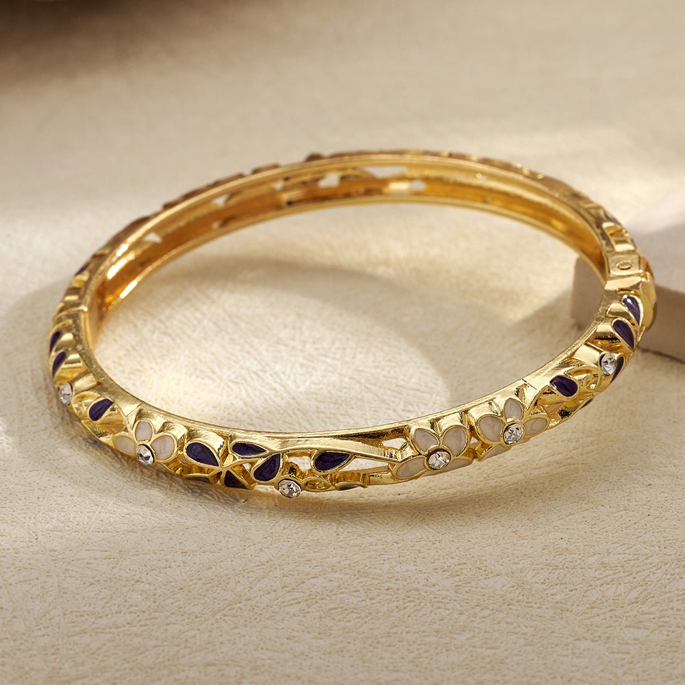 Vintage Bohemian Floral Leaf Gold Plated Open Bracelet - TIRAAYA