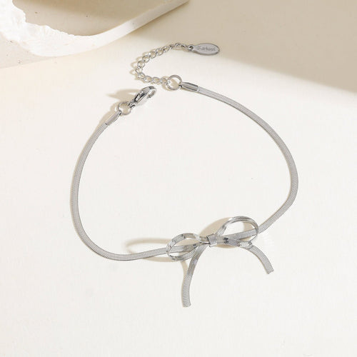 Elegant Bow Knot Necklace With 18K Gold Plated Finish - TIRAAYA