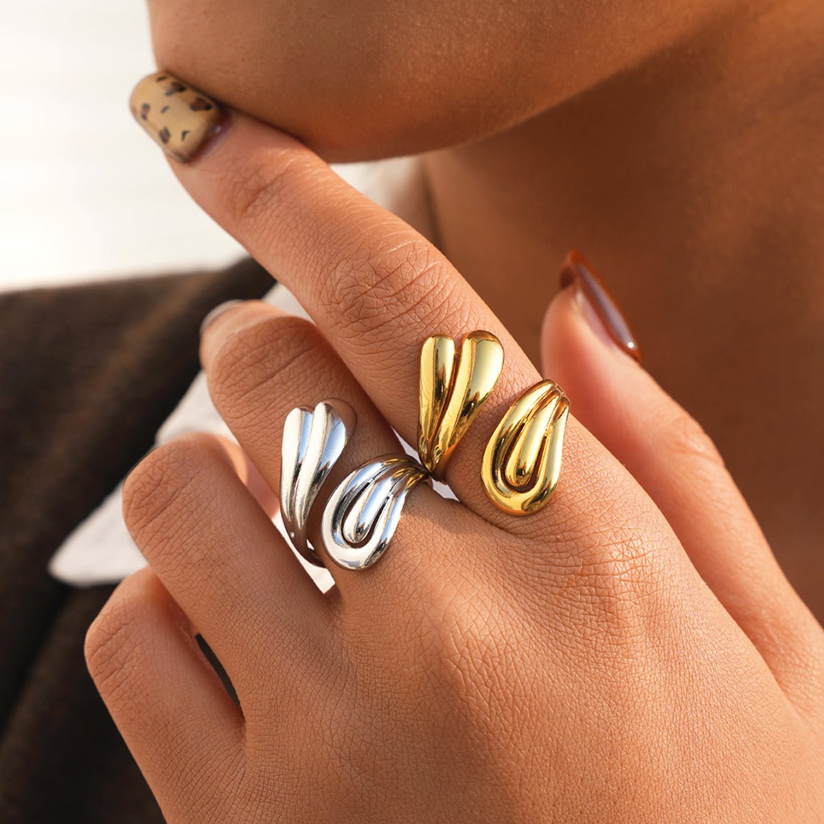 Elegant Geometric Open Ring With 18K Gold Plated Finish - TIRAAYA