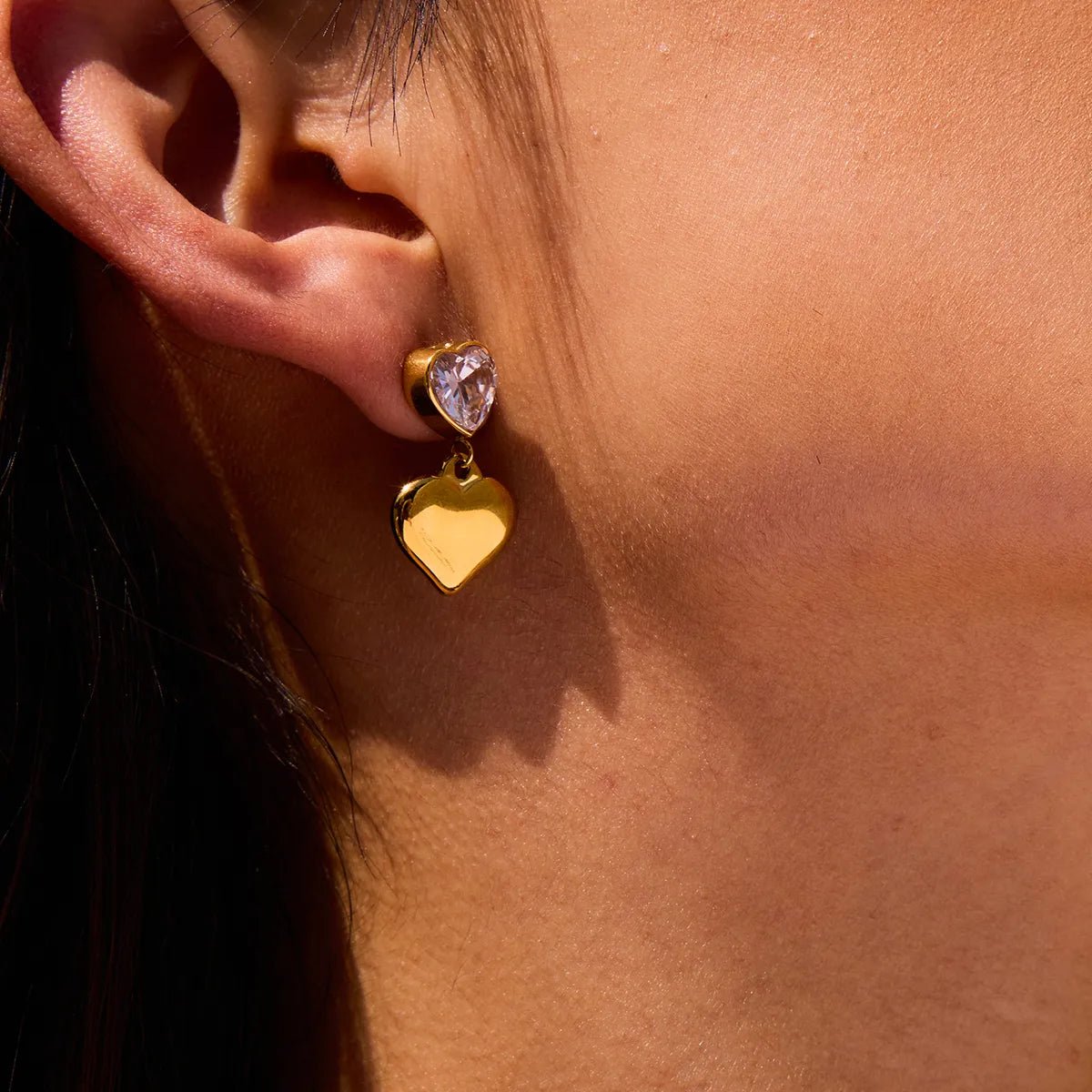 Elegant Heart Shape Gold Plated Stainless Steel Ear Studs - TIRAAYA